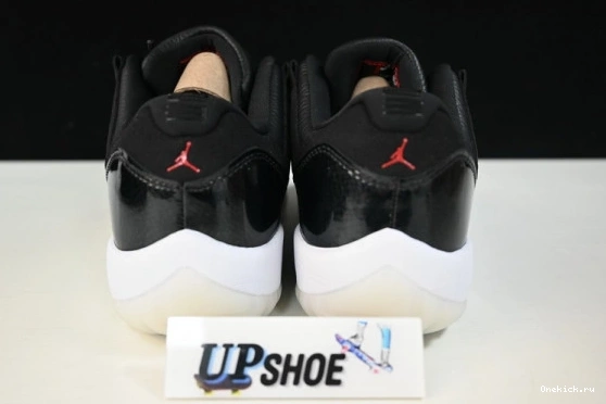 AIR AV2187 LOW JORDAN 11 615 AV2187-001 RETRO 001 SportInspired BLACK-WHITE 0608